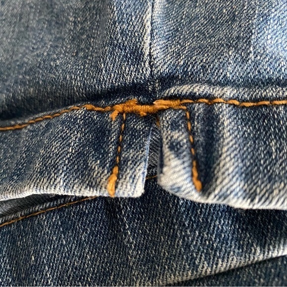 Gloria Vanderbilt Shorts Women’s Plus Size 24W Amanda Blue Jean Medium Wash - Picture 4 of 14